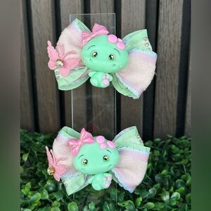 Cute Green and Pink Hair Bows